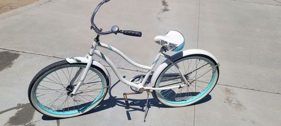 Huffy Cranebrook beach cruiser
