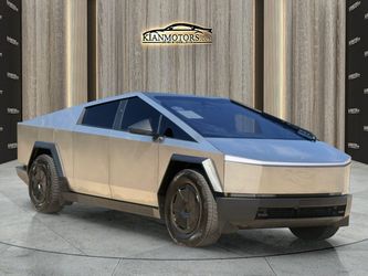 2025 Tesla Cybertruck