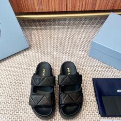 Prada Women’s Shoes 2025 New 