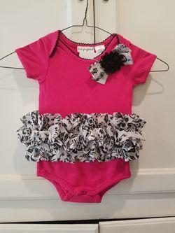 Babyrageous Ruffled Onesie 9 months