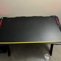 44” LED Gaming Desk