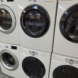 Kenmore Front Loading Washer And Stackable Gas Dryer Set 