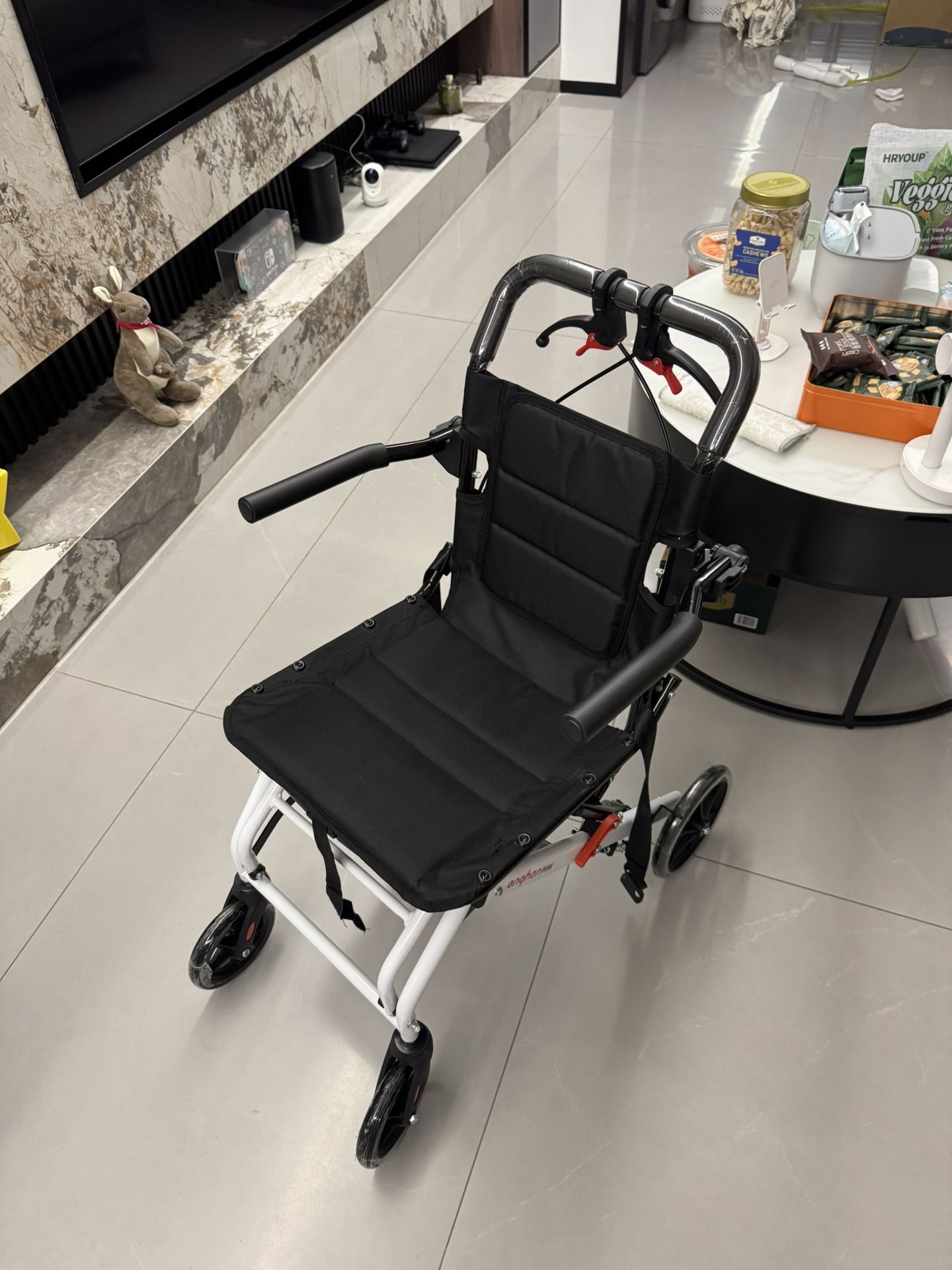 Mobile wheelchair