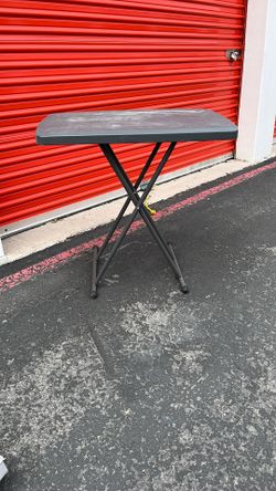 Folding Table