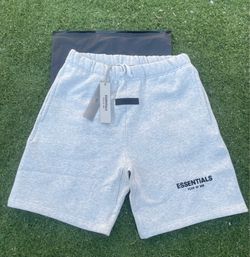 ESSENTIALS FEAR OF GOD Men’s Size Medium Shorts. Colors Grey or White.