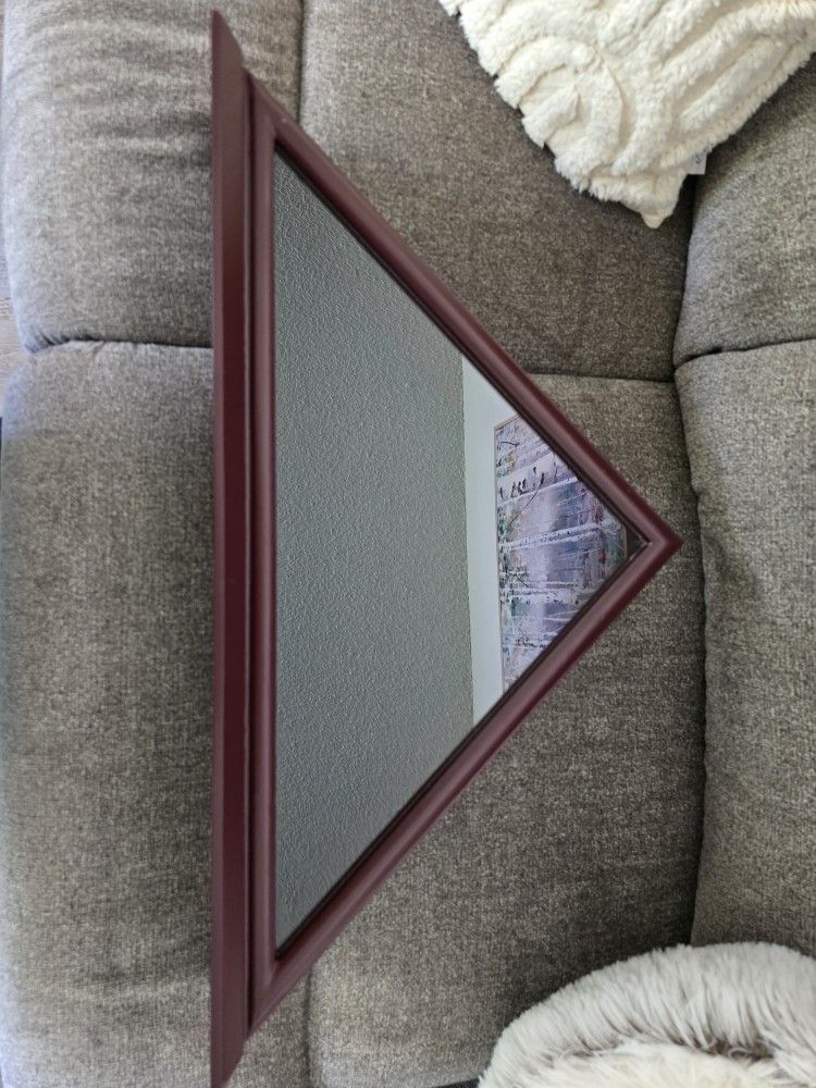 Decomil 5x9 Cherry Base Flag Display Case
