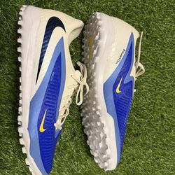 Mens 8 Women’s 9.5 Nike Phantom 6 Low Turf Academy Football Boots HQ2327-400