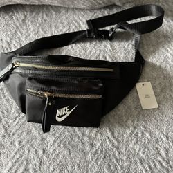 Nike Fanny Pack 