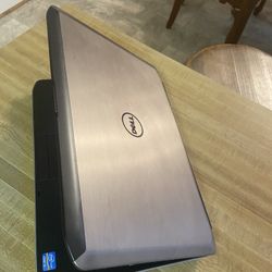 Dell Laptop 