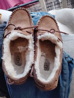 Ugg shoes