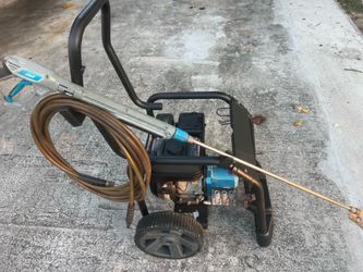Subaru pressure washer pressure cleaner 3000 psi / 2.6 gpm with cat pump