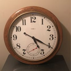 BIG Howard Miller Wall Clock