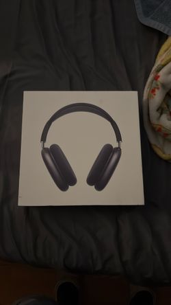 AirPod maxs