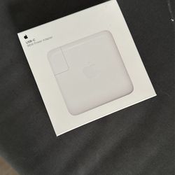 Apple MacBook Charger 96W USB c