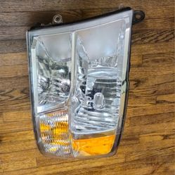 DODGE RAM HEADLIGHT