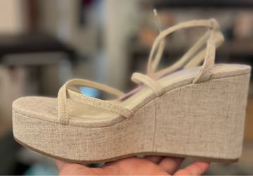 Women's Wild Fable brand wedge sandle