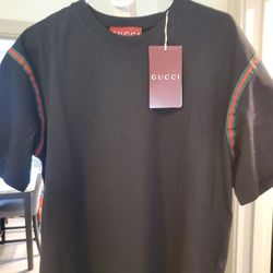 Mens Name Brand T-Shirt