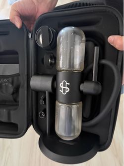 Smoking apparatus like new retails $550 asking $350.00