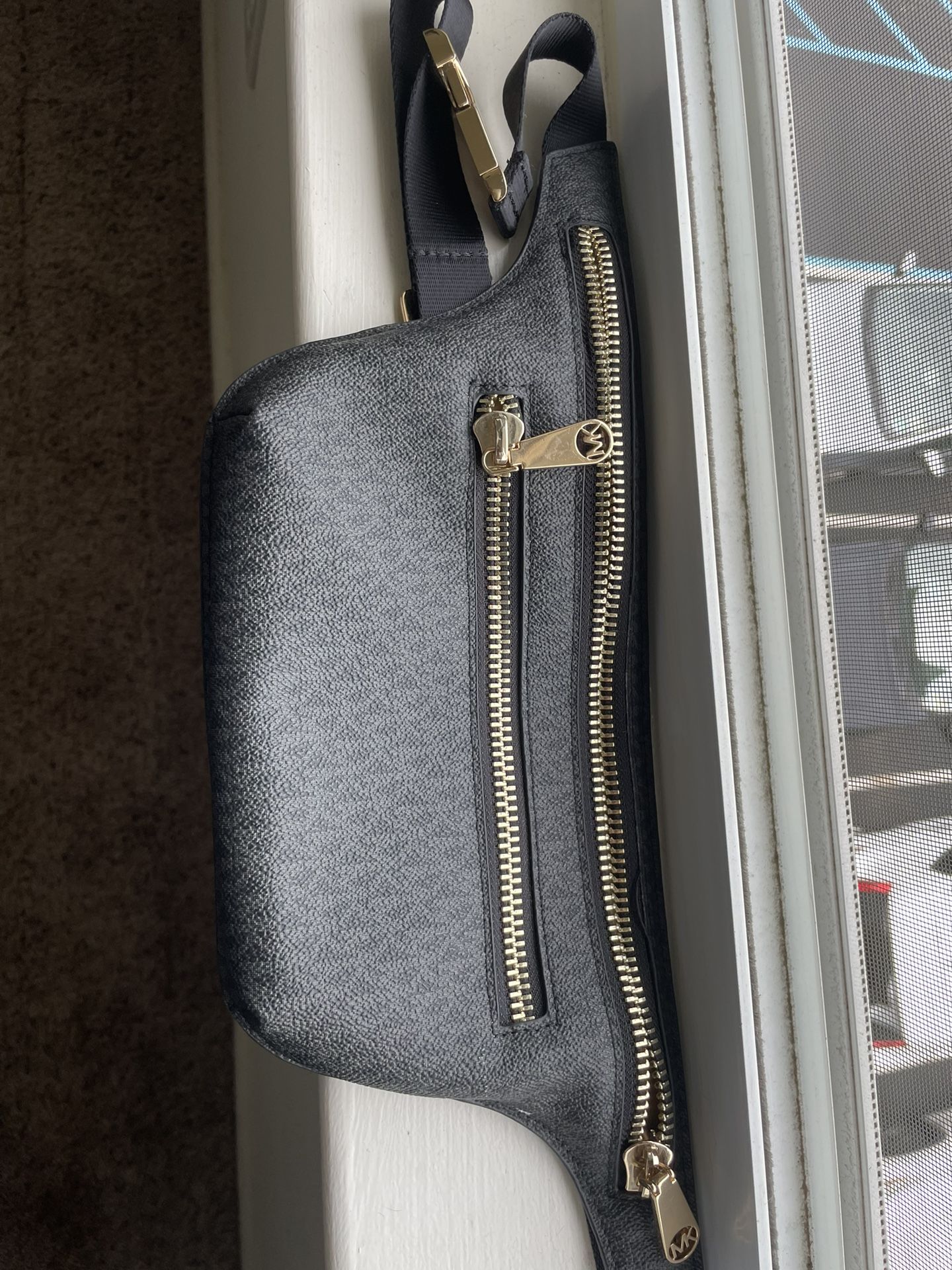 Michael Kors Cross bag