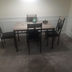 Kitchen TABLE AND CHEARS