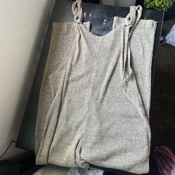 Women’s Clothing 