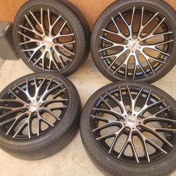 Wheel 18 5 Lugs 5x114.3 Like New