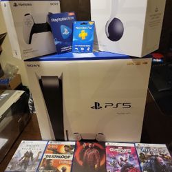 🔥🔥Brand New Console Bundle Lot! Everything is Brand New and with all Factory Seals Intact.🔥🔥