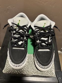 Pine Green Jordan 3s