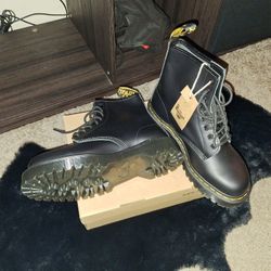Dr Martens