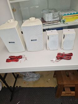 Please HYDRA PLMR24 & YAMAHA NS-AW194 OUTDOOR SPEAKERS W WIRES