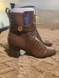Liz Claiborne Ankle Boots
