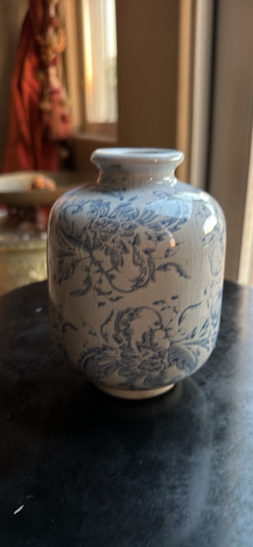 Vintage Oriental White Blue 6" Vase Urn flowers Beautiful Crackle Glaze