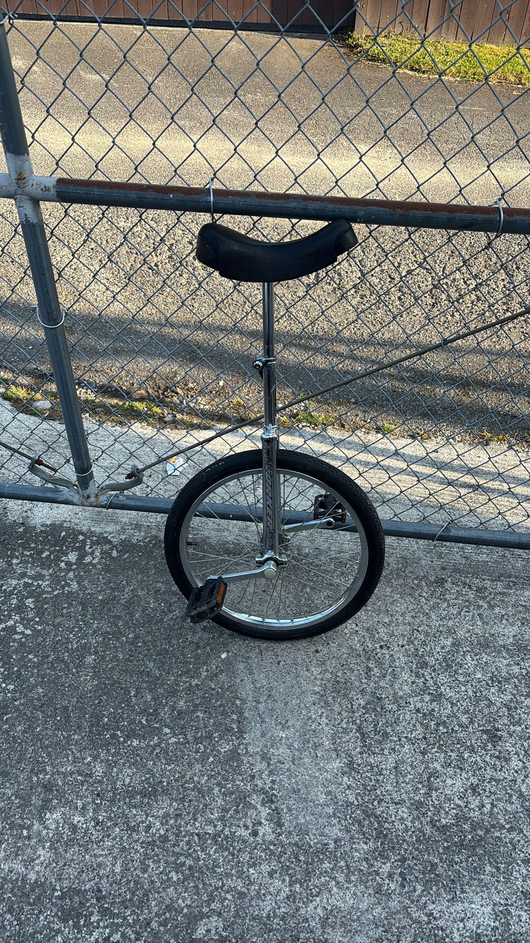 unicycle torker