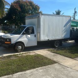 Chevy Box Truck 16 Footer