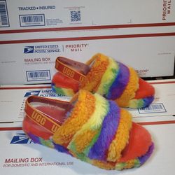 UGG Big Kids' Fluff Yeah Cali Collage Slide Rainbow Stripes 1119840K-RSTR 