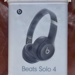 🔥 Brand New Beats Solo 4 Wireless Headphones – Black | Factory Sealed 🔥