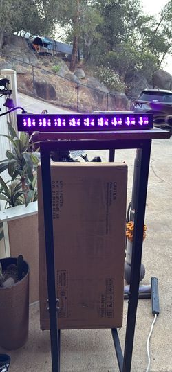 Gohyo UV Blacklight Bar