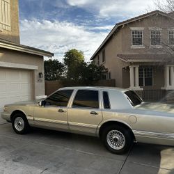 1997 Lincoln Town Car