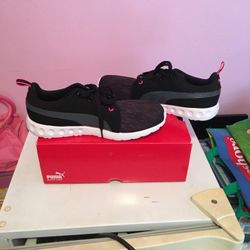 Sneakers Puma Brand New Size 9