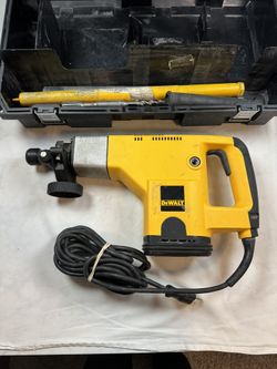Dewalt Rotary Hammer Drill DW530 With Bit for Sale in Pontiac MI OfferUp