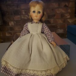 Madame Alexander Meg 1323, Vintage 12"
