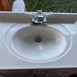 White Bathroom Vanity with Storage – Almost New