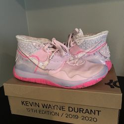 KD12 Aunt Pearl: Men’s 12