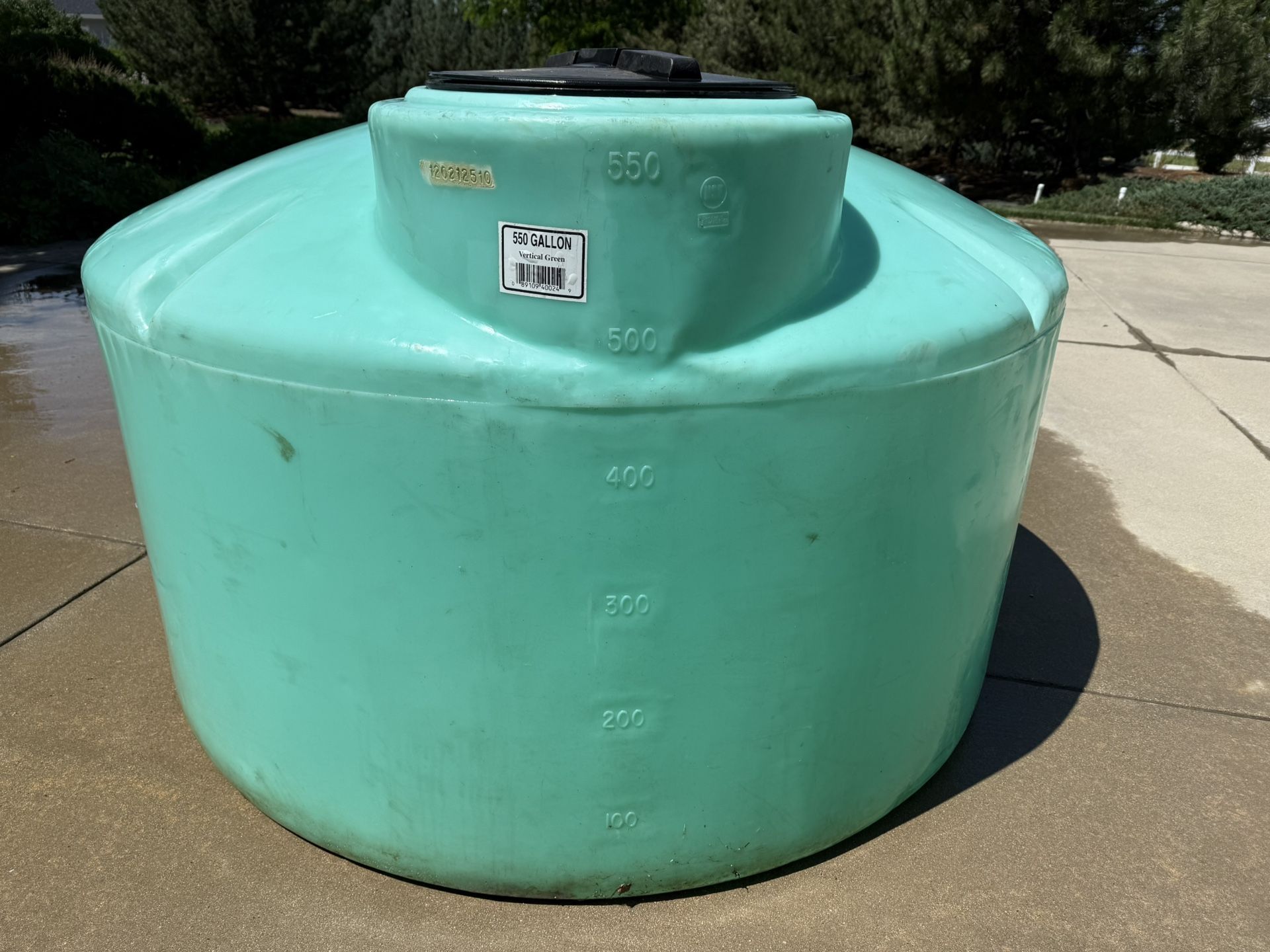 Vertical Storage Tank - 550 Gal., Polyethylene