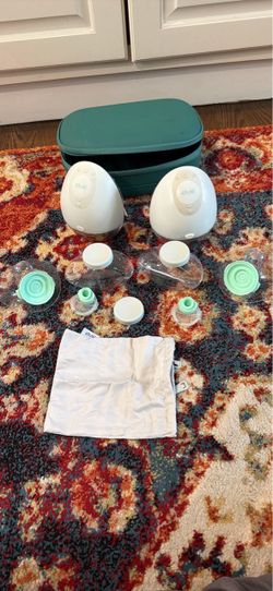 Elvie double breast pump.