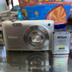 Nikon coolpix s3200