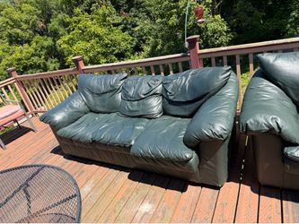 Free couches