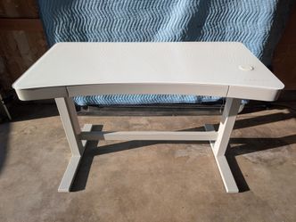 Adjustable Height Standing Desk