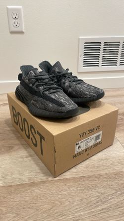 Yeezy Boost 350 V2