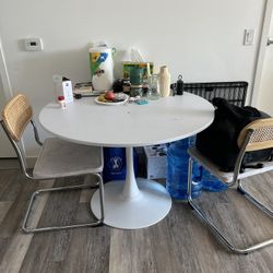 Circle White Table + Two Chairs 